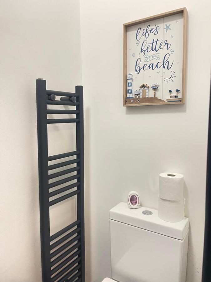 Elegant Studio1 Netflix Bathroom Close To Beach Swansea Kültér fotó